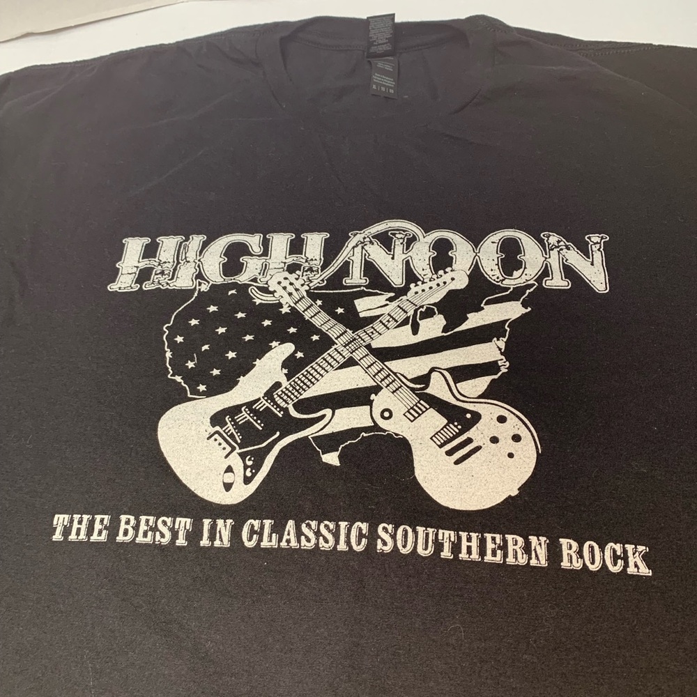 Men’s Black High Noon Graphic T Shirt size Ex Large